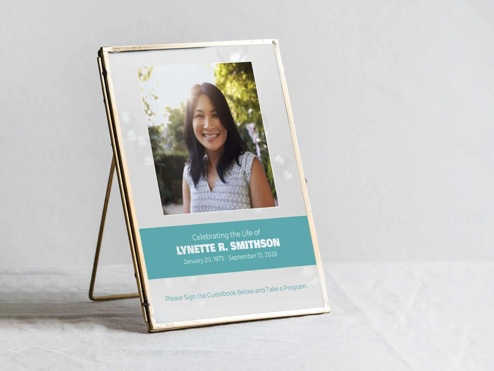 Table Sign in Frame