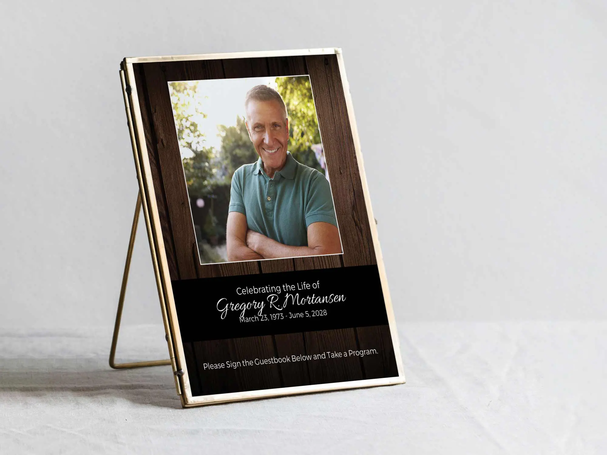 Table Sign in Frame