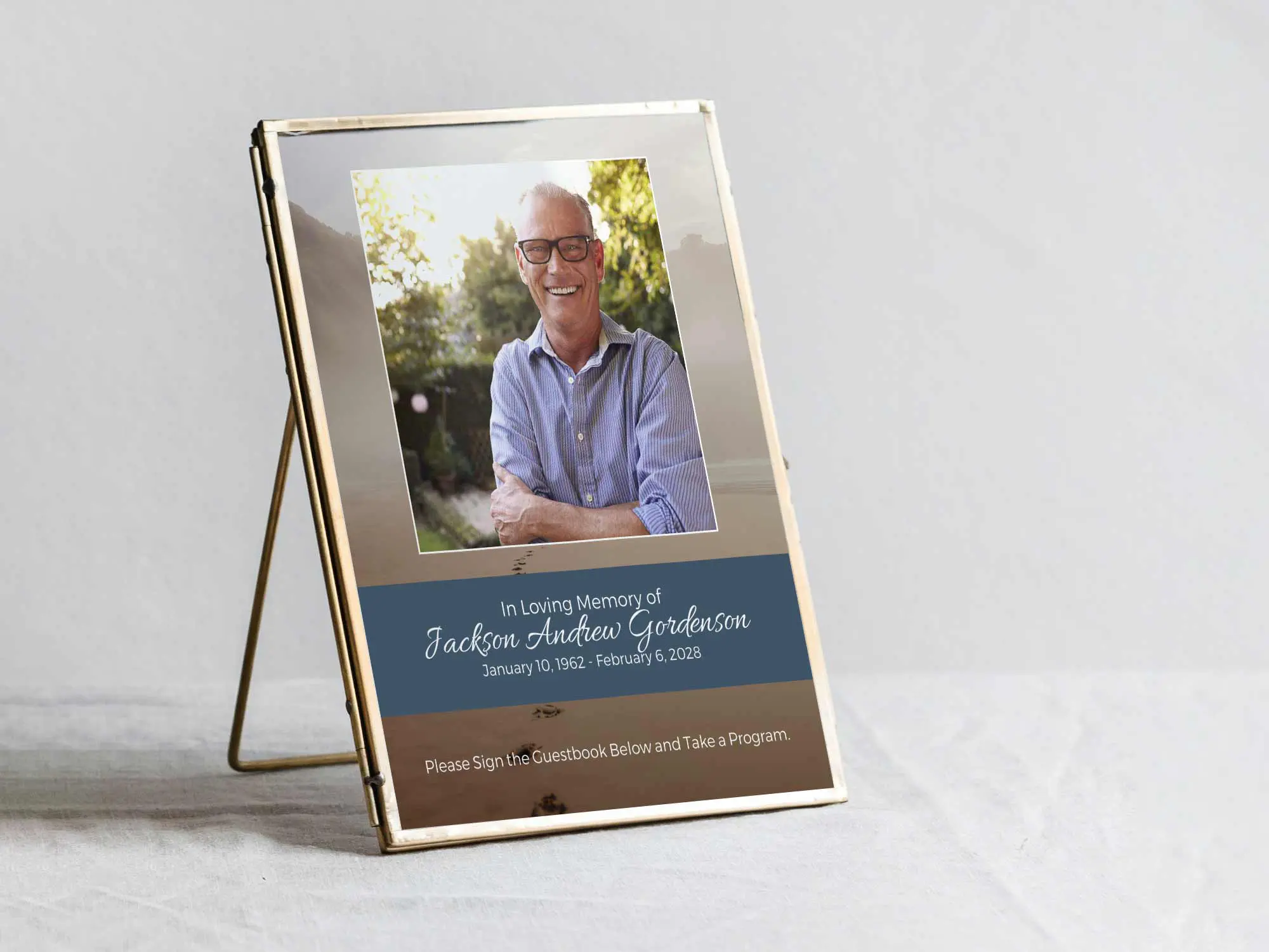 Table Sign in Frame