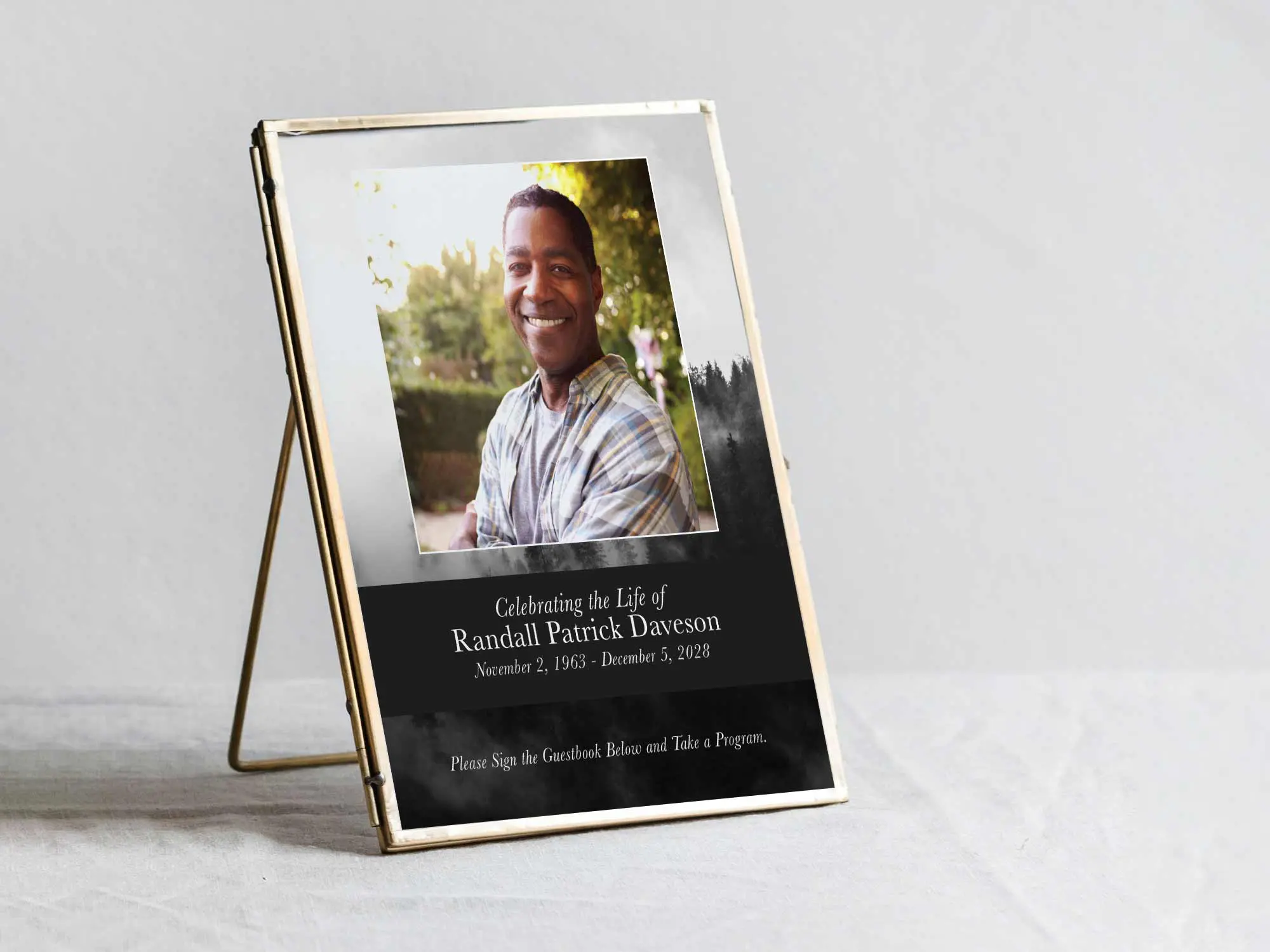 Table Sign in Frame