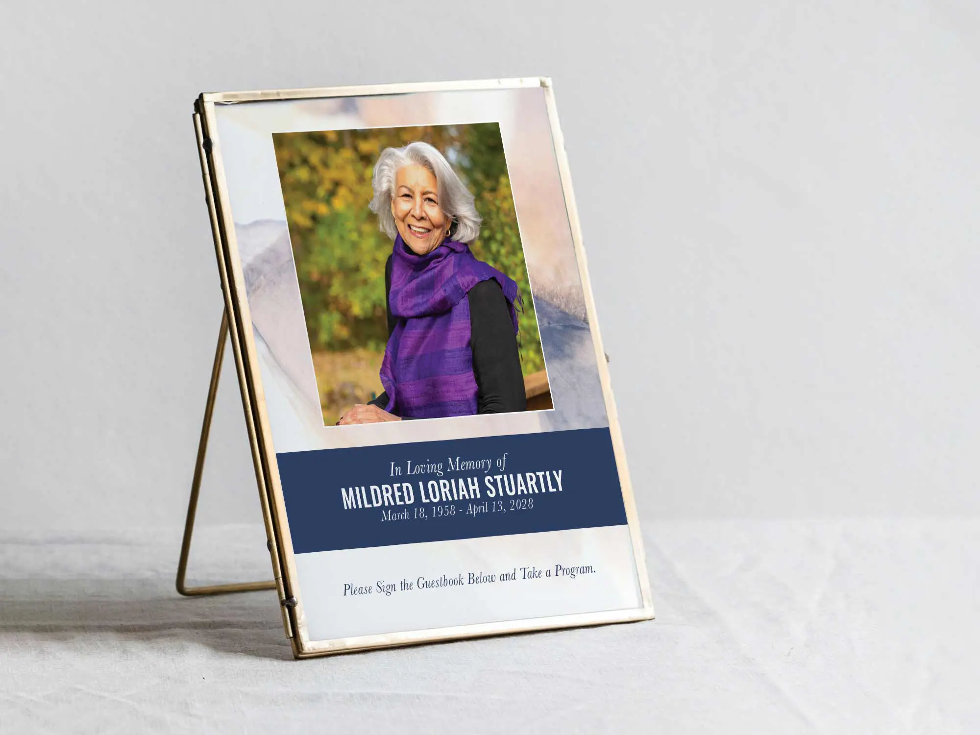 Table Sign in Frame
