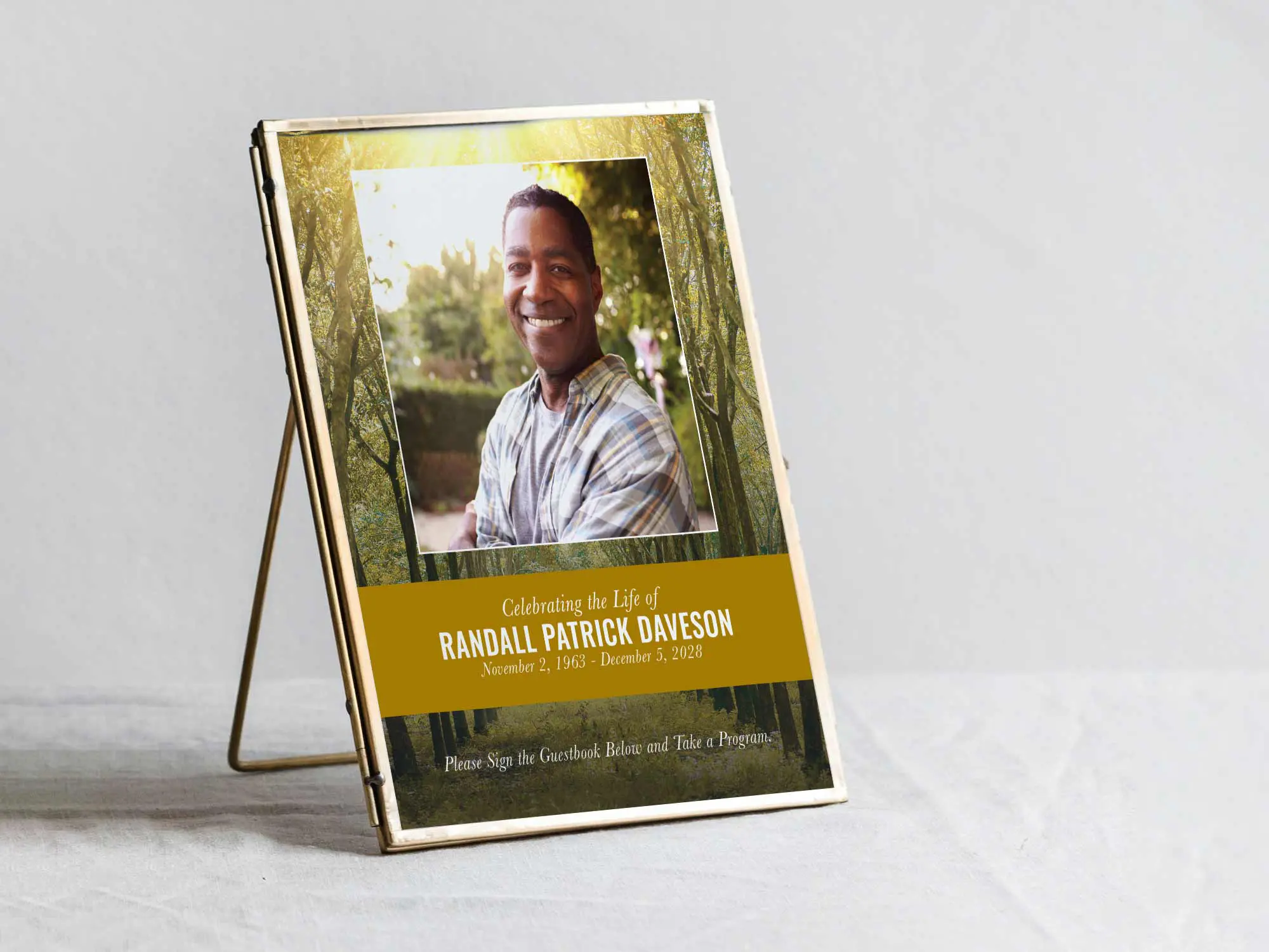 Table Sign in Frame